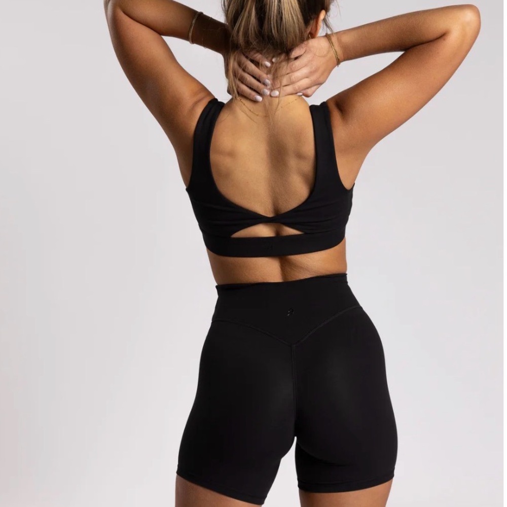 P'tula PURELUXE Summit Sports Bra